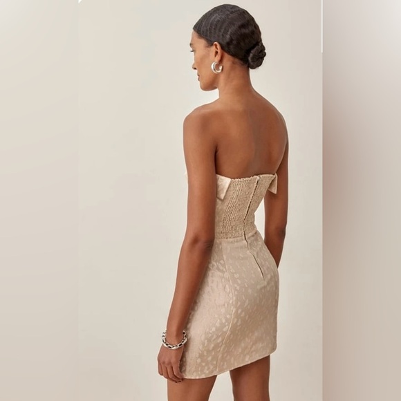 NWT Reformation- Ciaran Mini Dress in Ivory Brocade. Size 10 - Picture 3 of 10